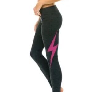 Aviator Nation FULL LENGTH HI-RISE BOLT LEGGINGS - CHARCOAL // Pink
